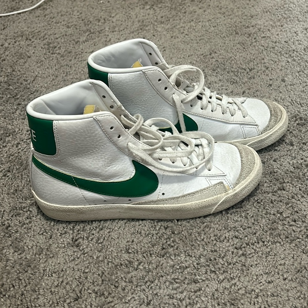 NIKE BLAZERS MID 77- GREEN